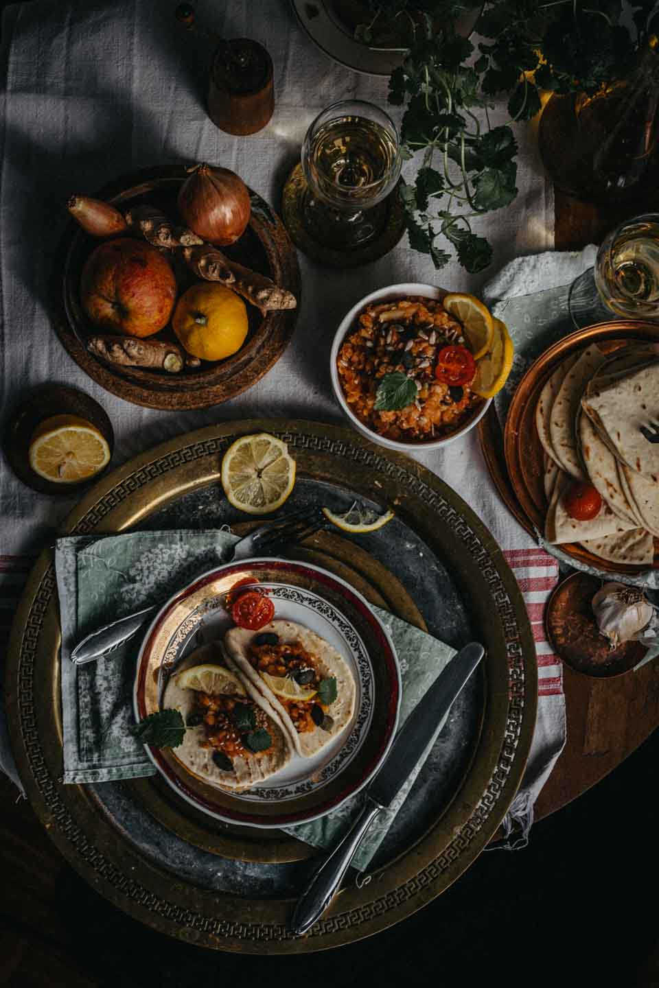 red lentil, tomato seeds'n'veggies spread and flatbread